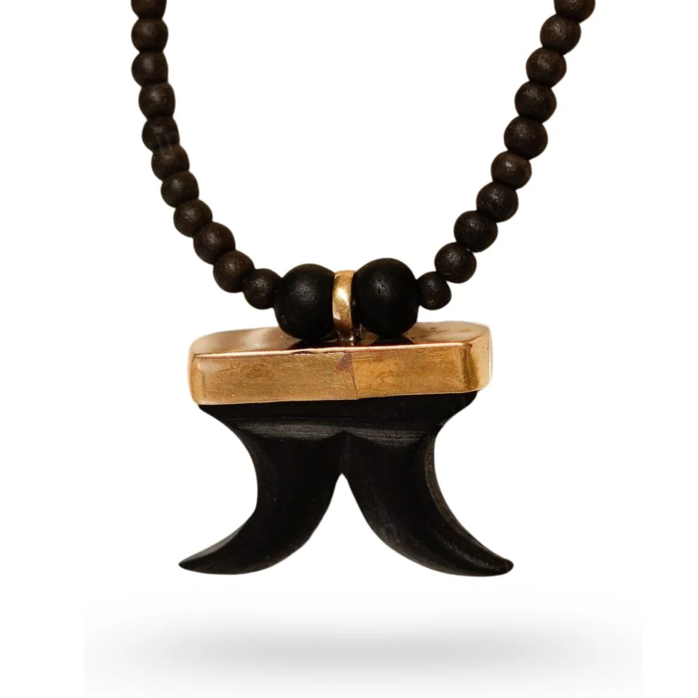 Dual Tiger Nail Teeth Karungali Necklace - Natural Ebony Wood - Image 4