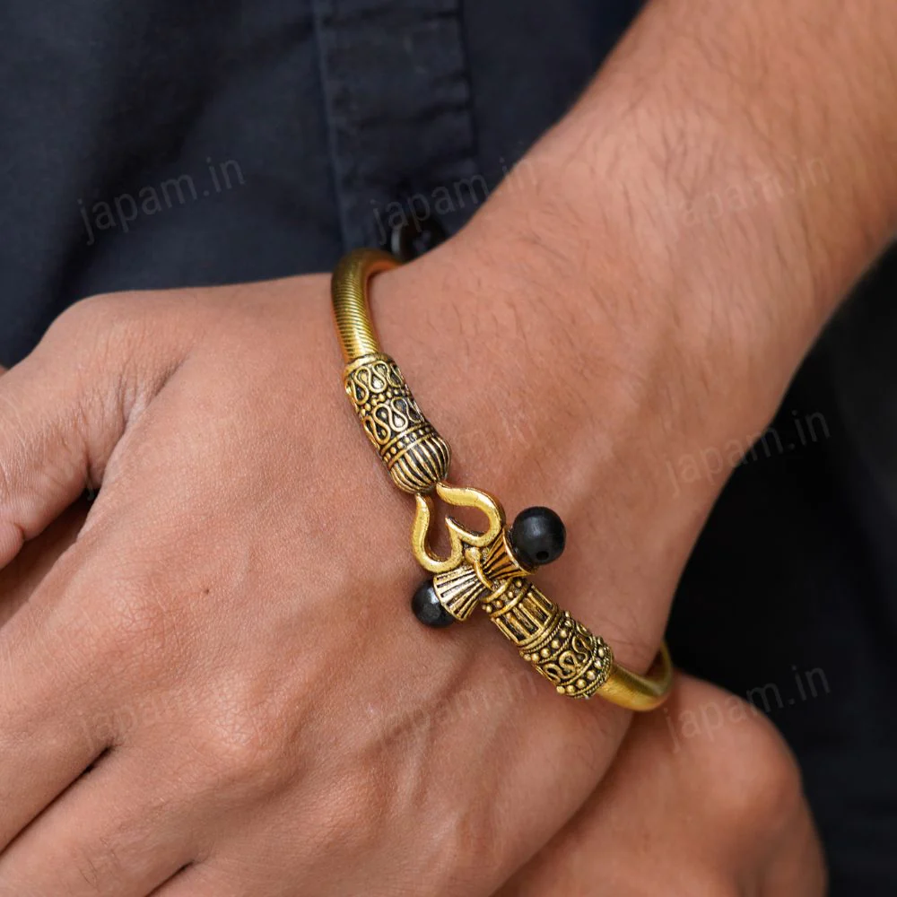 Gold Plated Karungali Trishool Kada - Image 2