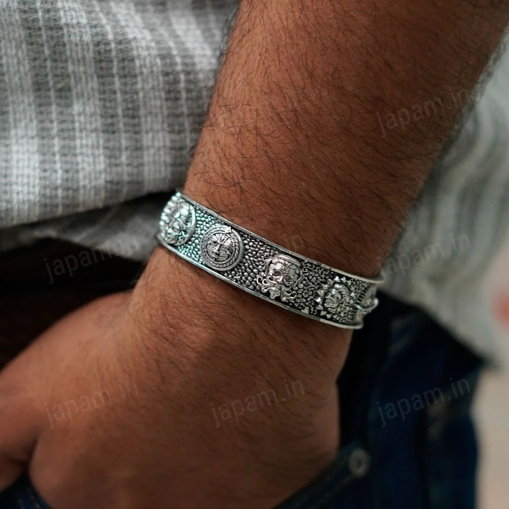 Silver Plated Navgraha Raksha Kada - Image 2